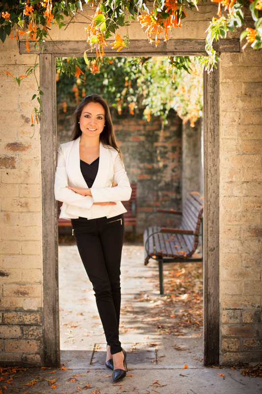 Dr Isabel B. Franco